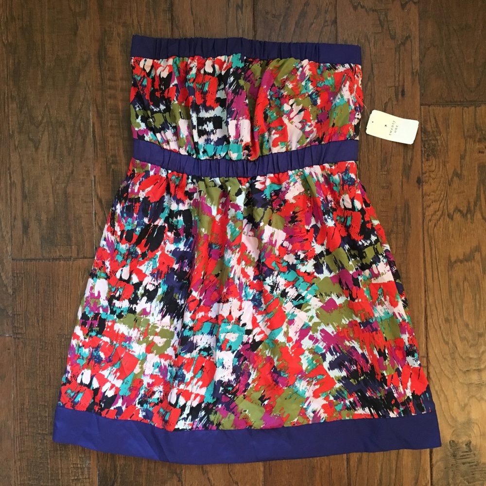 NWT Forever 21 Strapless Mini Dress - L